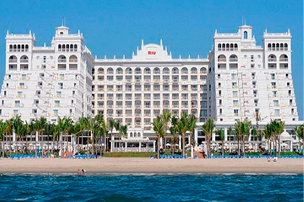 hotel-img